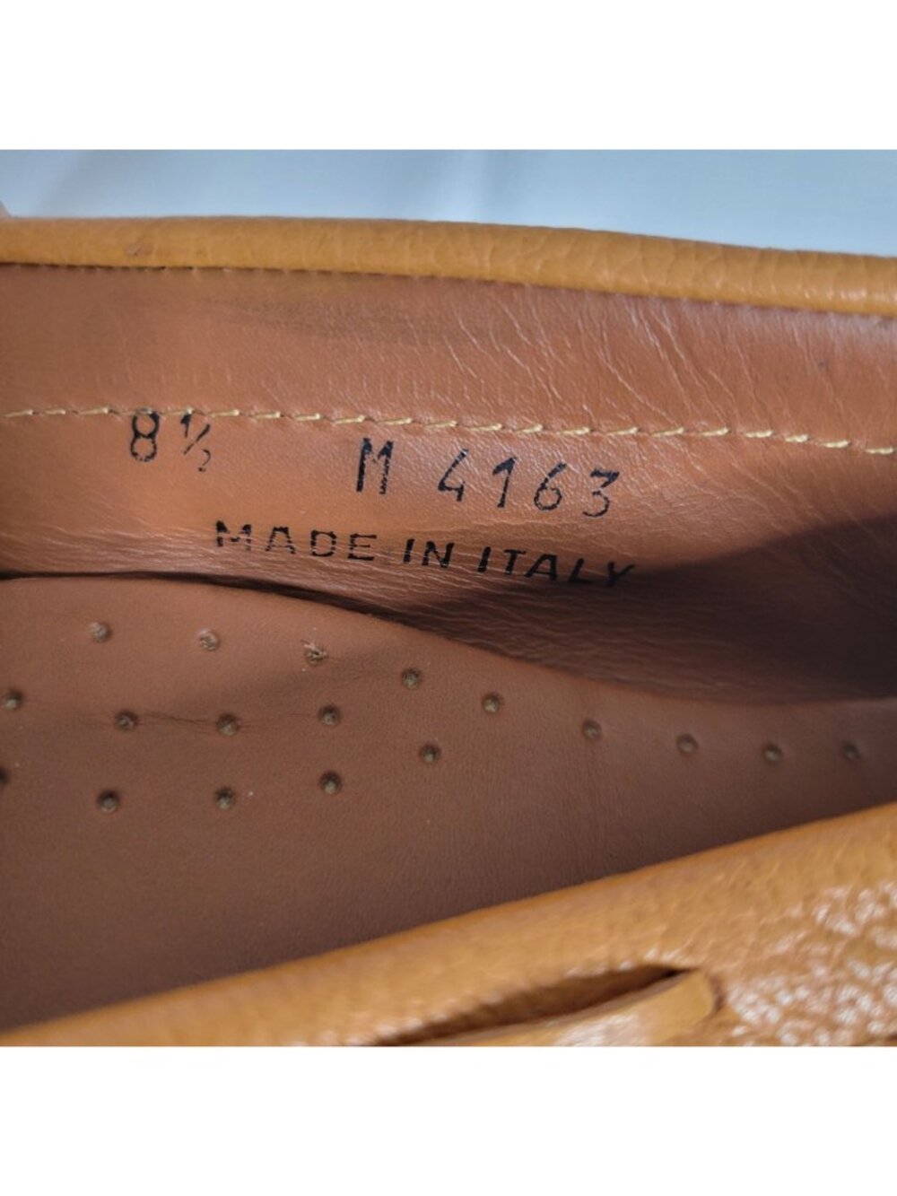 André Assous Womens Size 8.5 Loafers Leather Driving Moccasins Tan Made In Italy - Picture 9 of 11